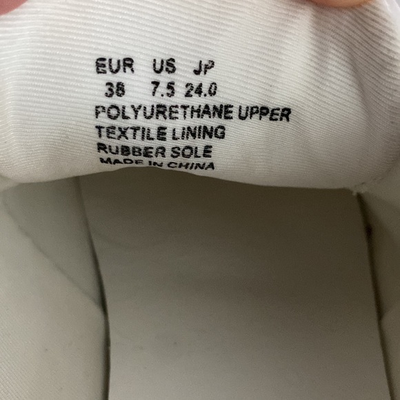 White sneakers - Picture 3 of 3